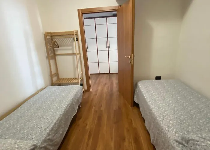 아파르타멘토 소스타 술 라고 *